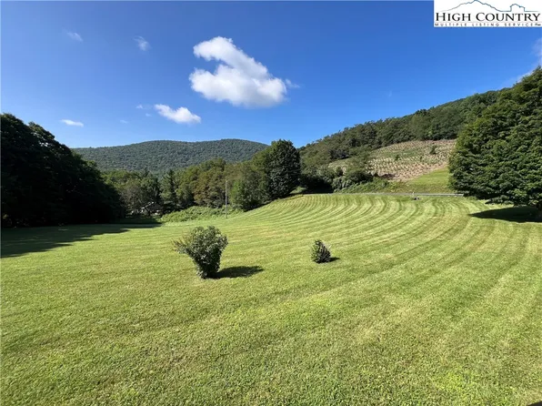 (undisclosed Address), Boone, NC 28607