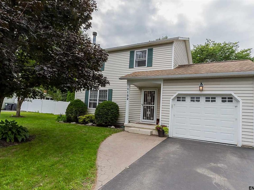 1st image of 1152 Laural Ln