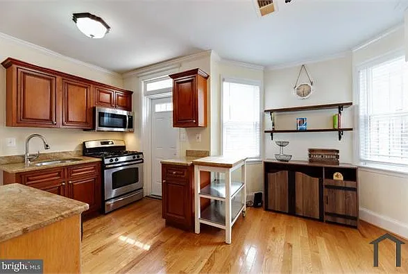 1637 Kramer St NE — Photo 21