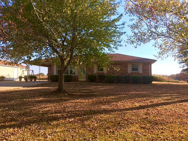 2nd image of 371 County Road 571