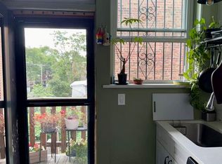 5525 S Blackstone Ave APT 3S, Chicago, IL 60637