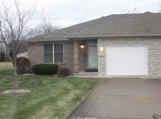 2959 Victory Dr, Columbus, IN 47203
