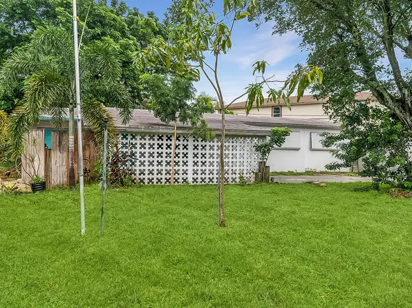 4700 NE 2ND Way, Deerfield Beach, FL 33064