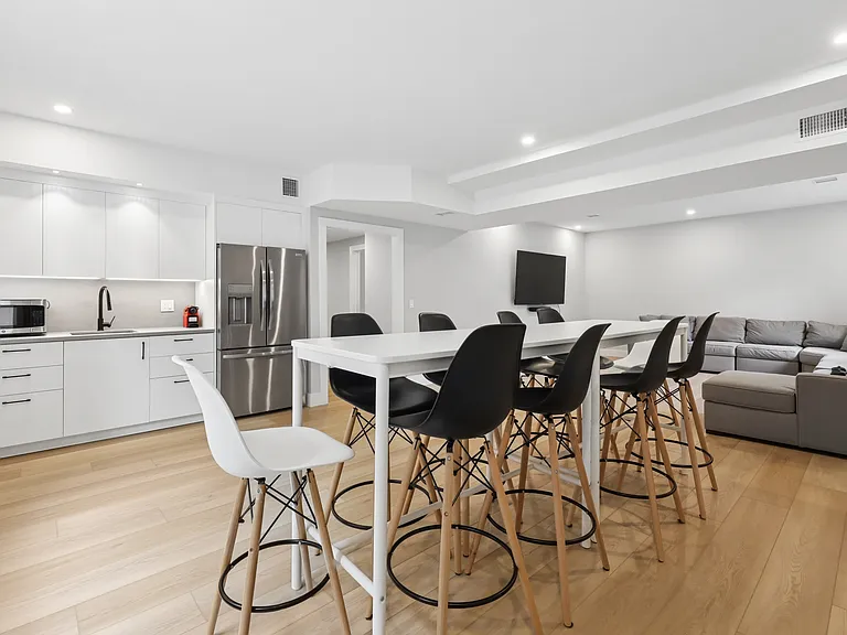34 Merrifield Way — Photo 4