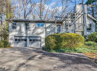 2894 McPherson Rd NE, Roswell, GA 30075