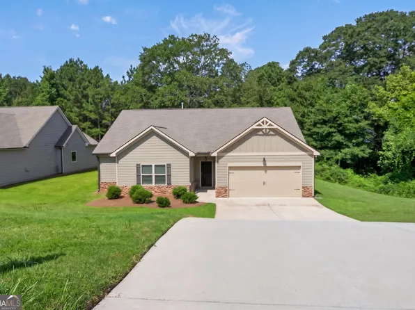 131 Holtz Dr, Carrollton, GA 30117