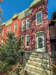 220 Ege Ave, Jersey City, NJ, 07304