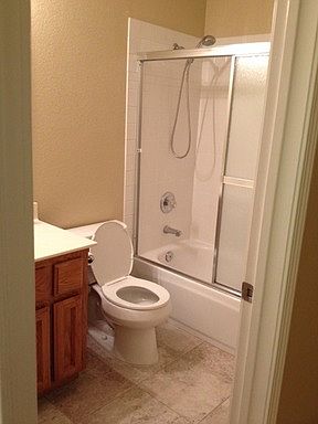 5th image of 8198 Grandstaff Dr