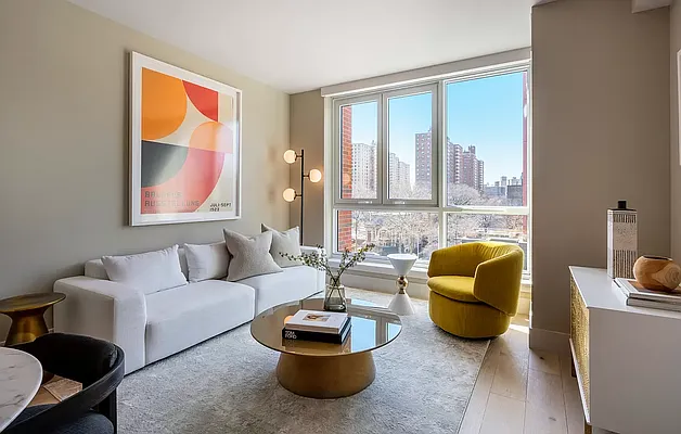 Rented by Manhattan Realty Group | media 12