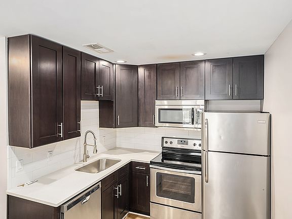 2nd image of 6621 W 94th Ter APT 5