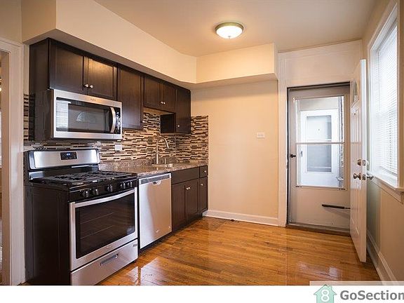 2nd image of 4810 W Cortland St #2