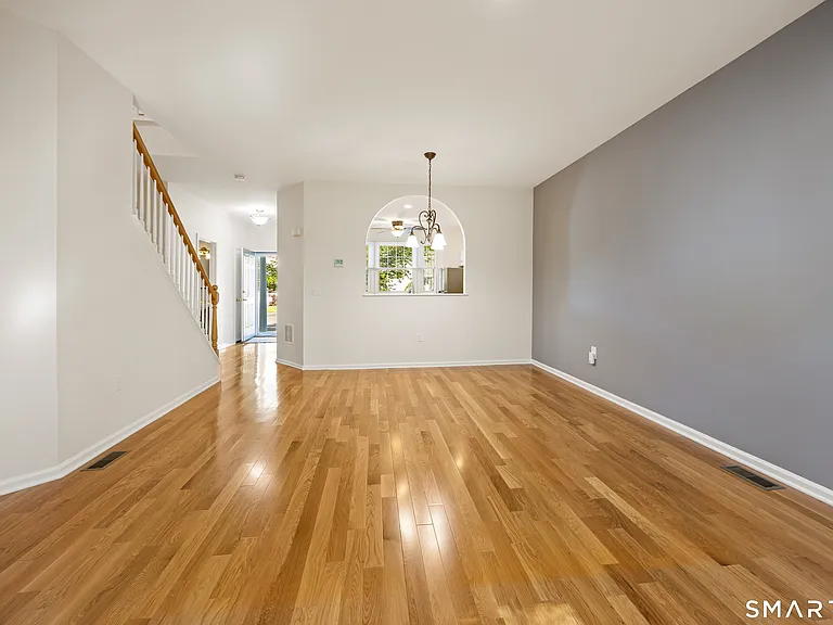 6 Cypress Ln #2 — Photo 11