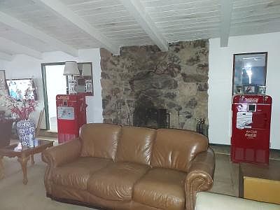 2nd image of 935 Corona Ave