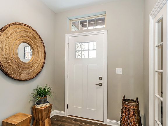 3rd image of 3 Parkside Ct