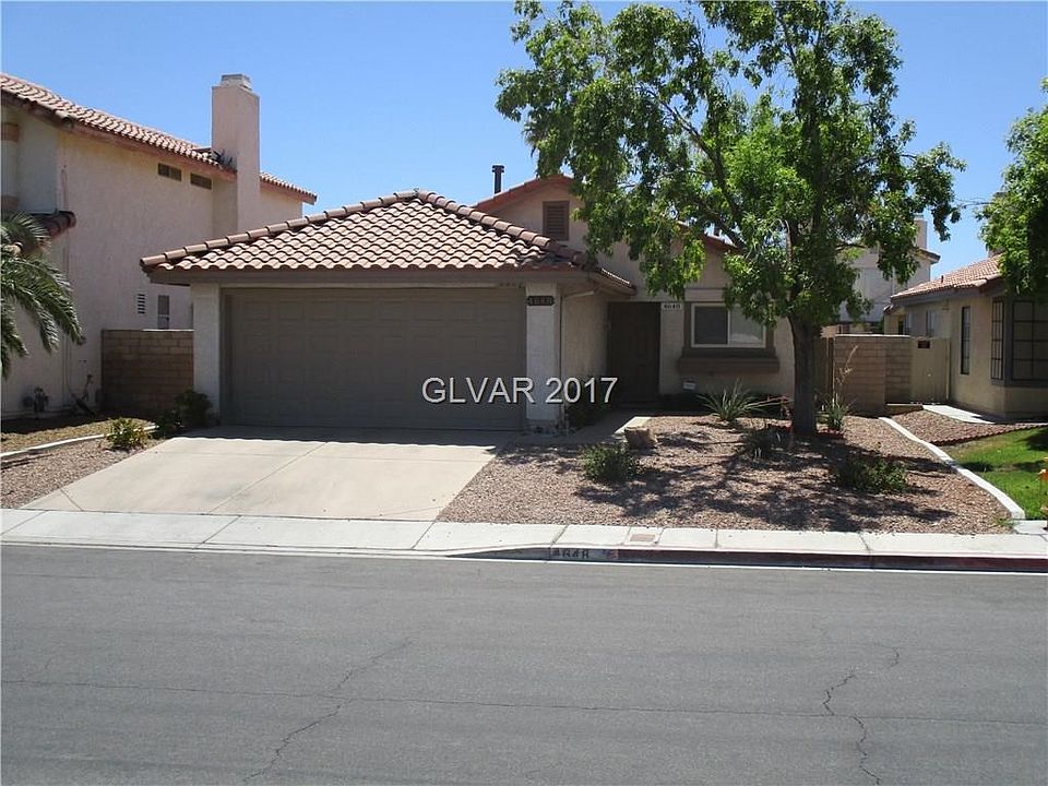 1st image of 4648 Denwood Dr