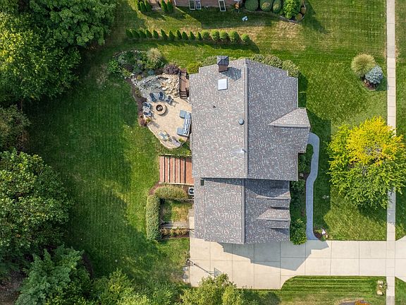 3rd image of 13061 New Britton Dr