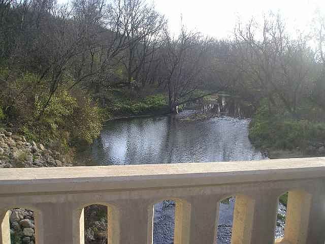1st image of Creek Wood Dr