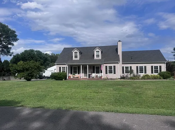 2731 Crosswoods Dr, Murfreesboro, TN 37129