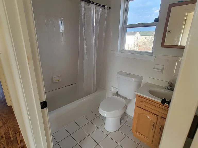 857 Martin St #1 — Photo 2