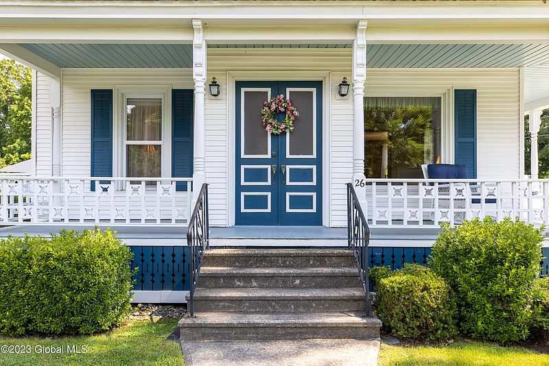 4th image of 26 Mettowee Street