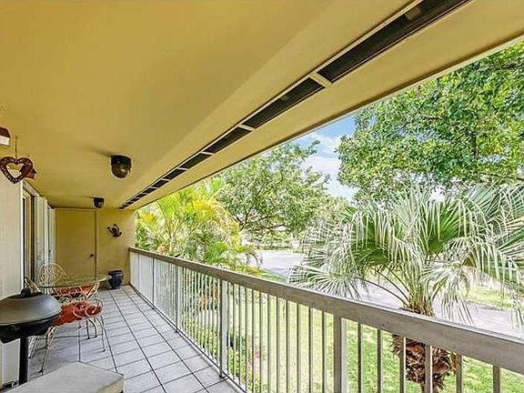 5th image of 4710 NW 102nd Ave #20322