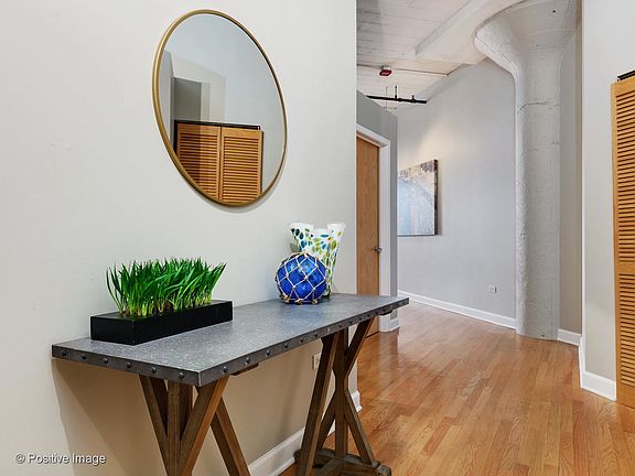 4th image of 221 E Cullerton St APT 507