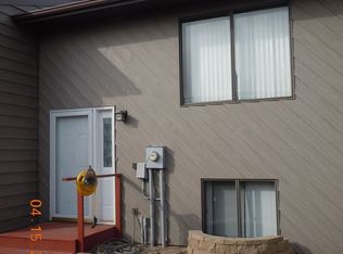 1703 16th St NW #1, Minot, ND 58703