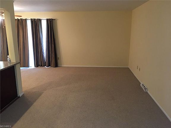 5th image of 7615 Creekwood Dr #B26
