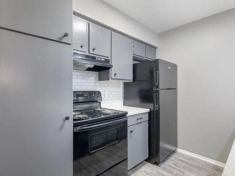 Castle Tower Apartments | Renovated Homes in Northwest Oklahoma City — Photo 19