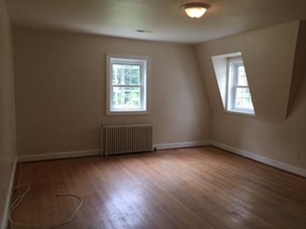 3rd image of 4523 Forest Hill Ave APT 4