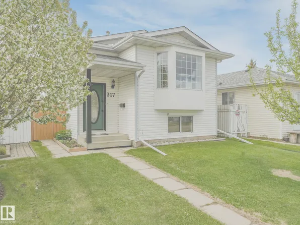 317 Kline Cres NW, Edmonton, AB T6L 6K8