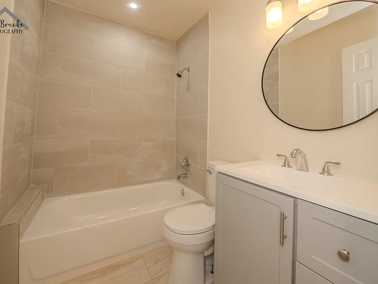 106 Paradise St — Photo 11