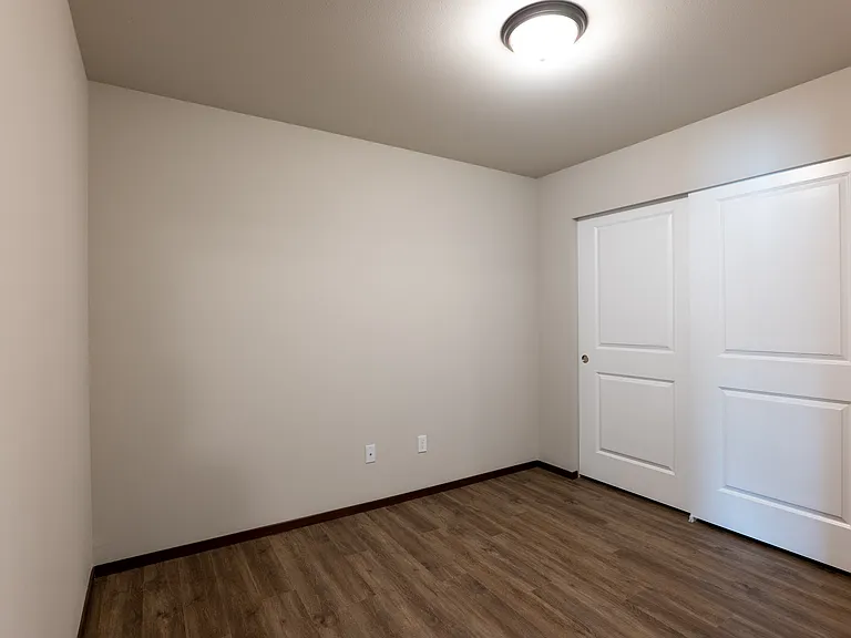 Remington Place Apartments — Photo 35