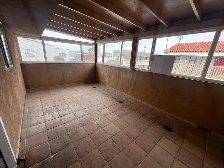 Enclosed patio