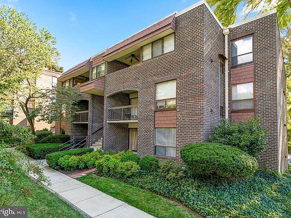 3rd image of 407 Christopher Ave #31-53