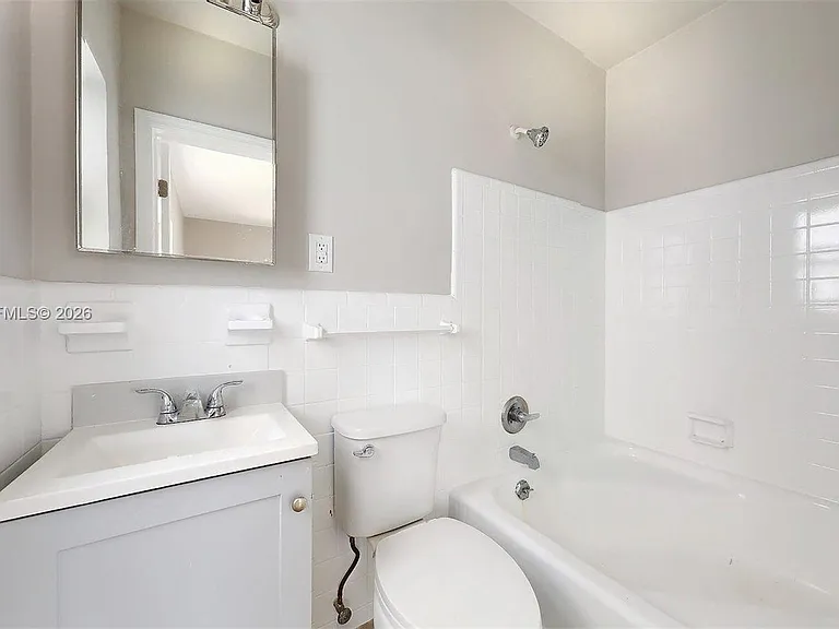 74 W 15th St #1 — Photo 23