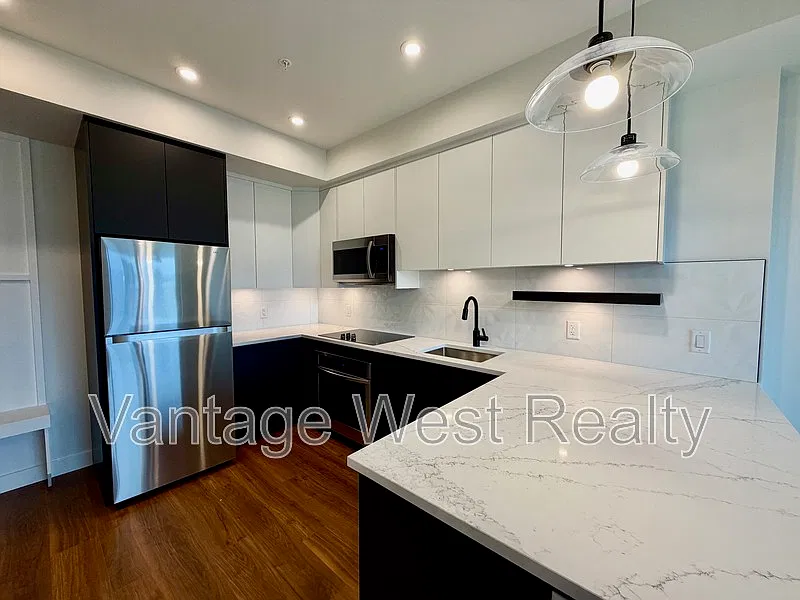 1 bed, 1.0 bath, 444 sqft, $1,650 — Photo 1