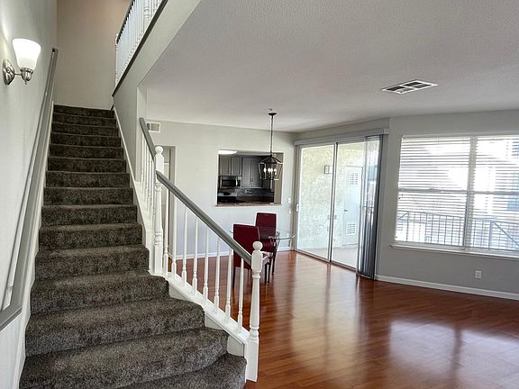 Living room/Dining Area