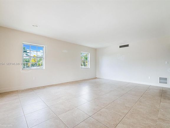 5th image of 1265 S Alhambra Cir #B