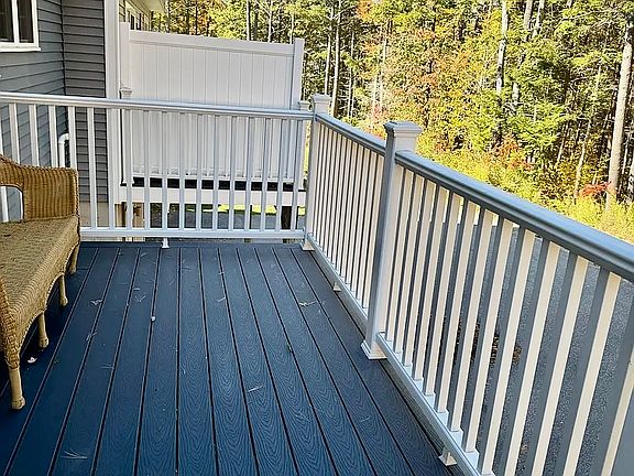 3rd image of 20 Morgan Ct #20
