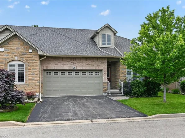 76 Abbotsford Trl, Hamilton, ON L9B 0A4
