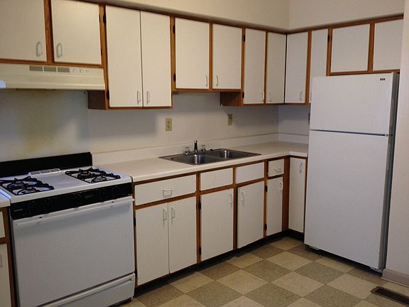 Large Eat In Kitchen