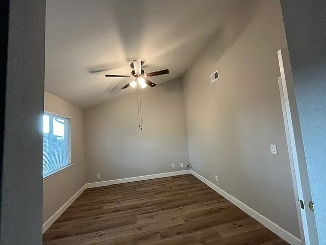 128 Rose Ln — Photo 17