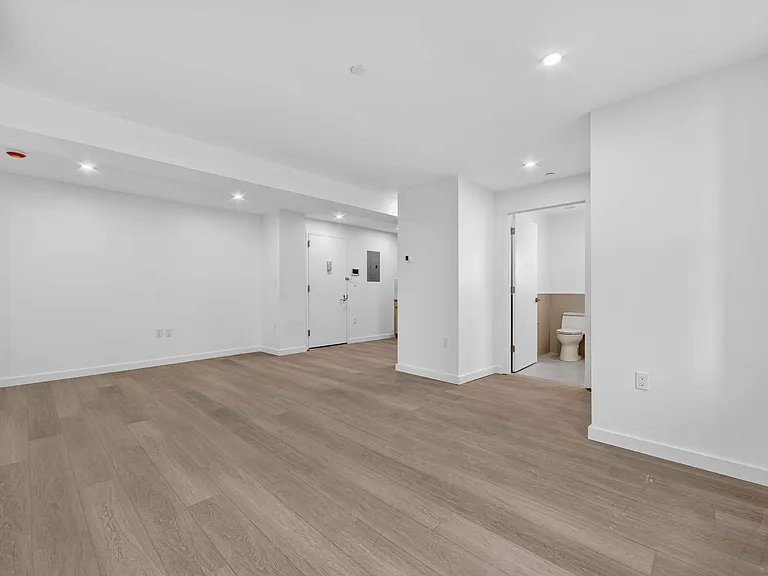 225 E 134th St #2B — Photo 8