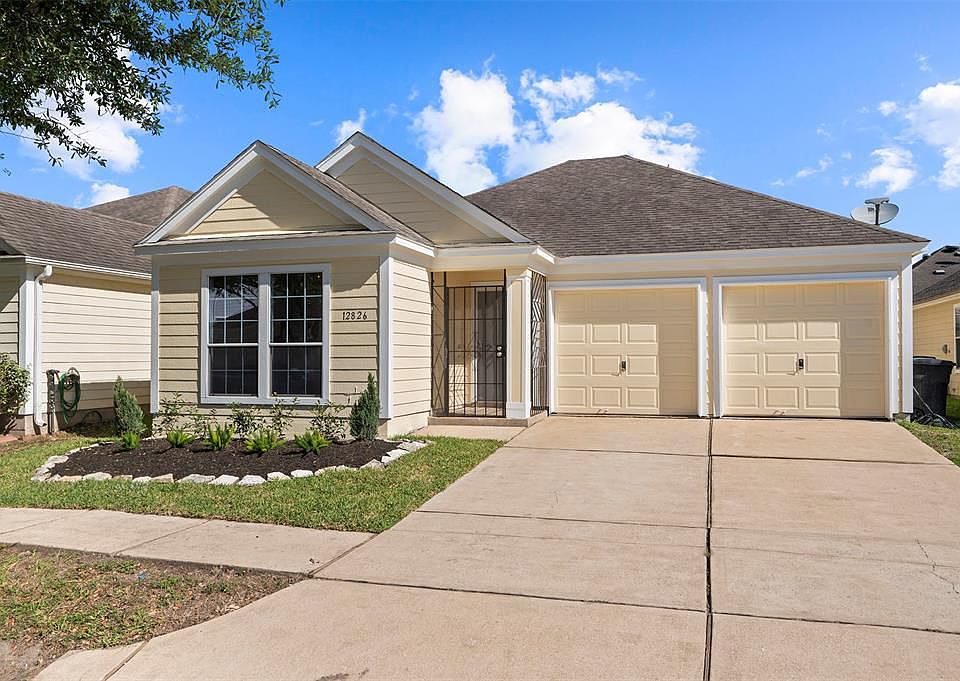 1st image of 12826 Lodenbriar Dr