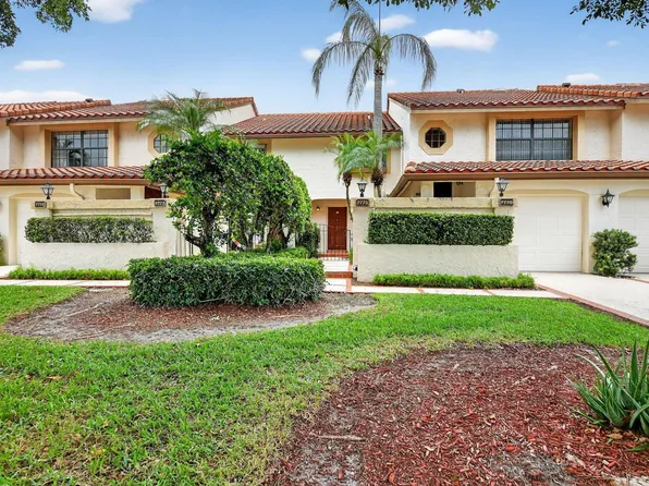 7773 La Mirada Dr, Boca Raton, FL 33433