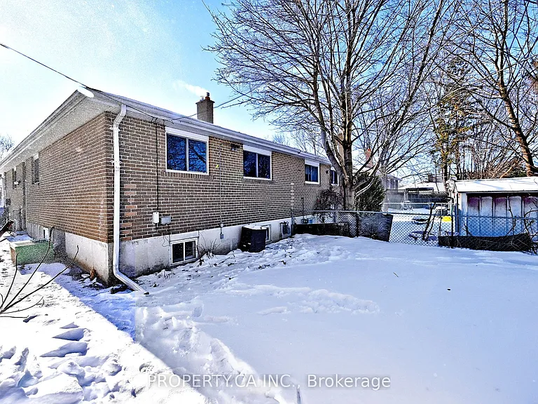 701 Sunnypoint Dr — Photo 15
