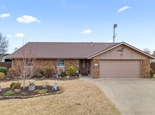 508 Clark Rd, Bartlesville, OK 74006