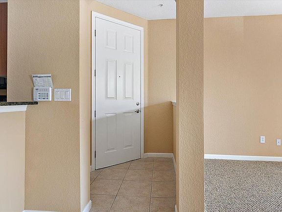 4th image of 310 Via Castilla St Unit 101