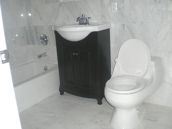 5th image of 41-32 44th St #7B
